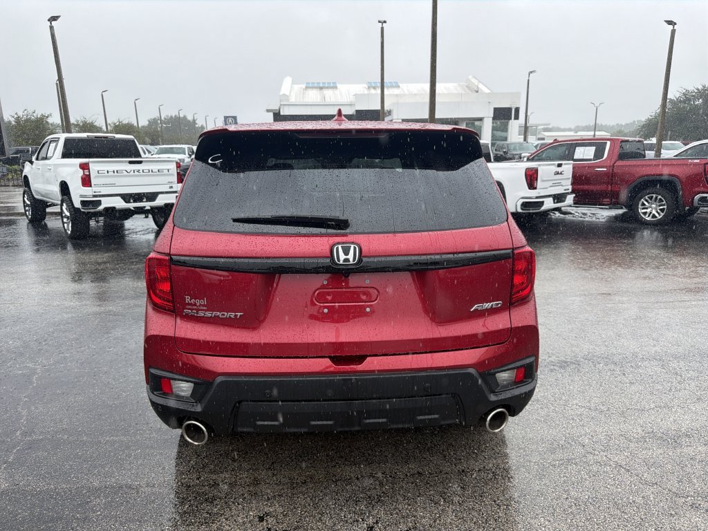 Used 2024 Honda Passport EX-L image 5