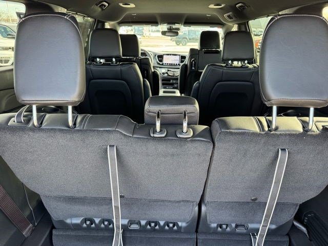New 2026 Chrysler Pacifica Select image 50