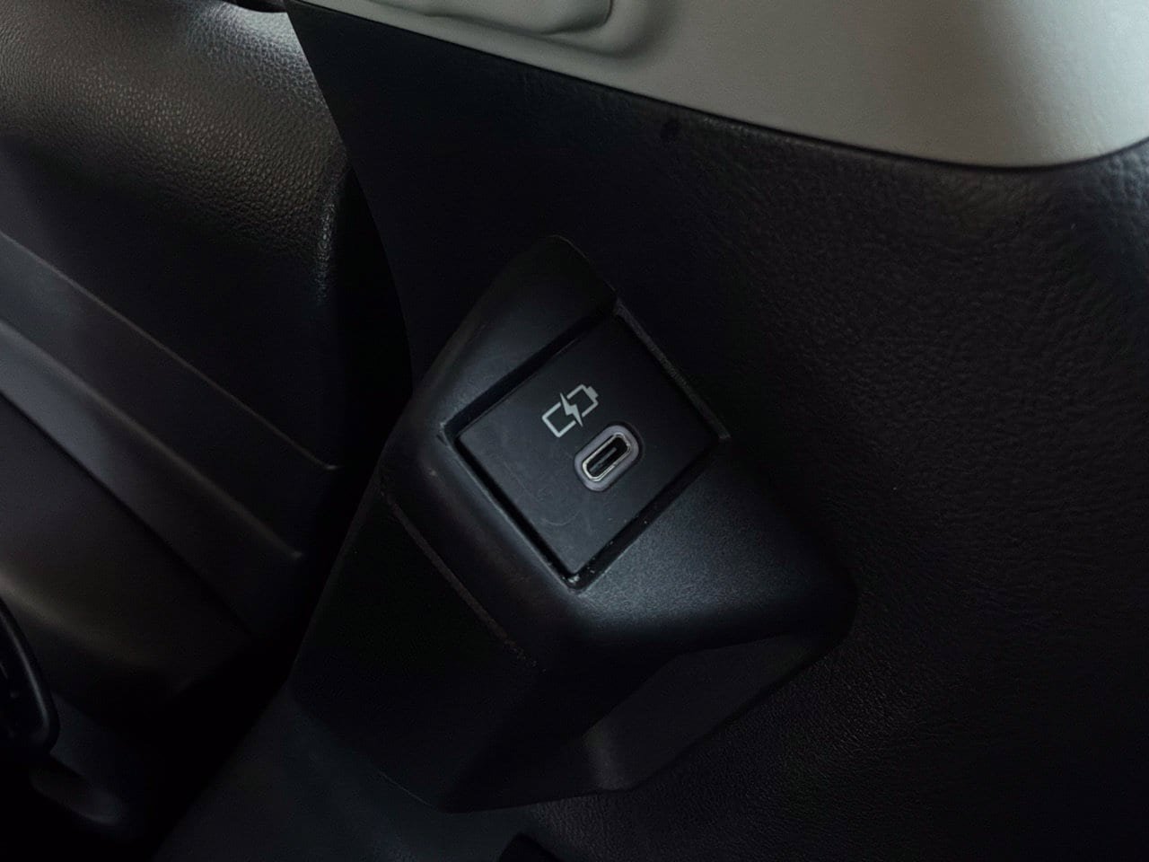 Used 2024 Toyota Grand Highlander AWD image 18