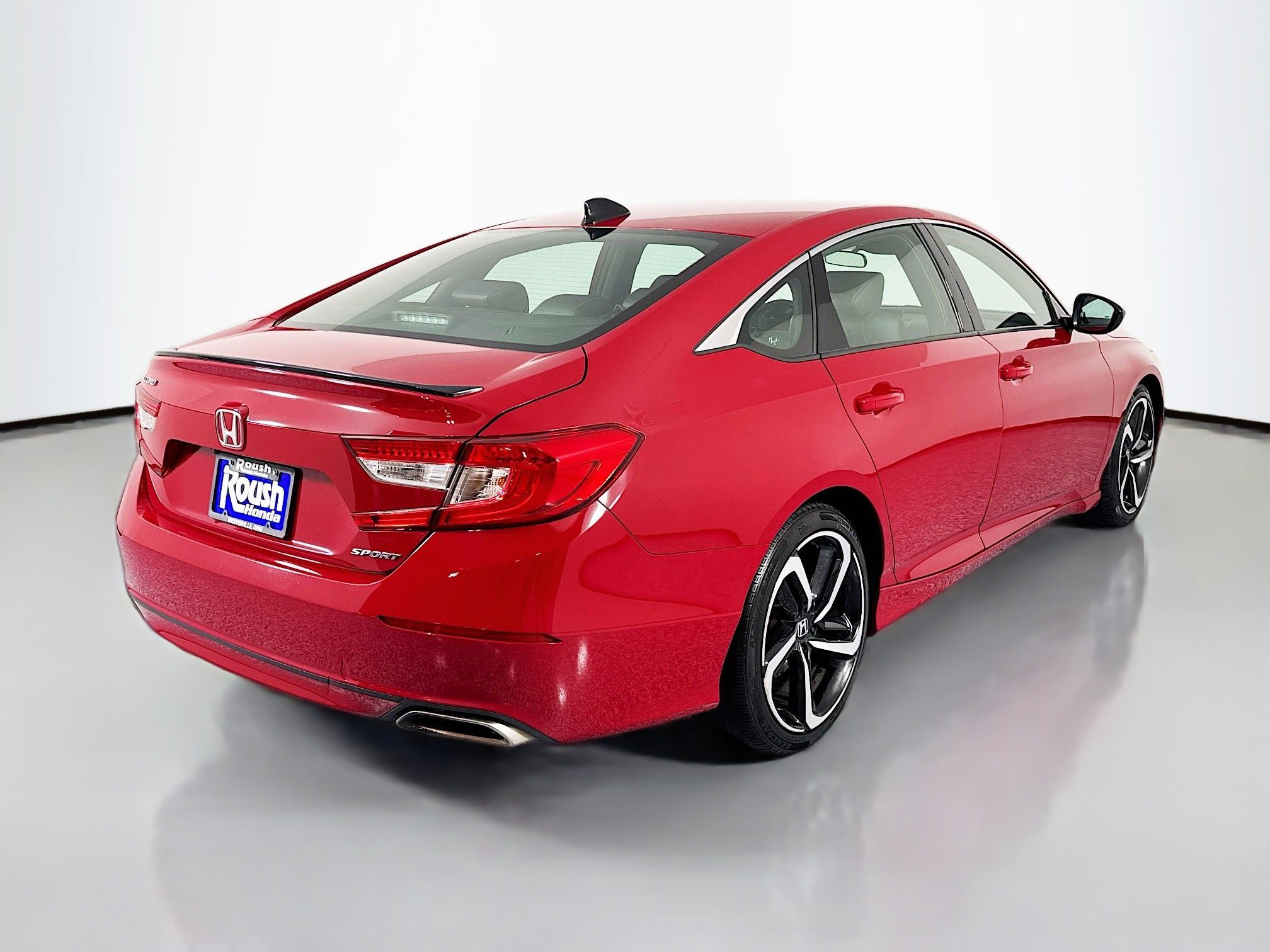 Used 2021 Honda Accord Sport image 5