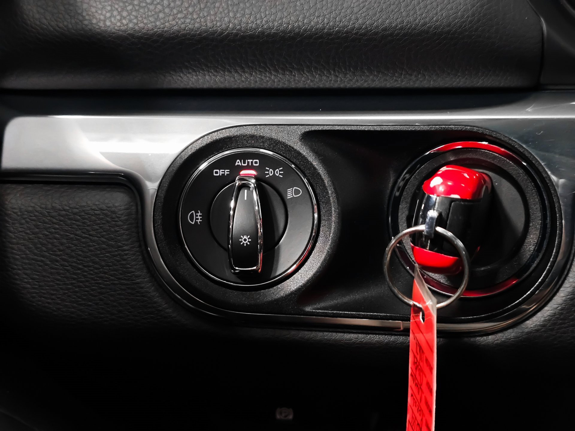 Used 2014 Porsche Cayman S image 24