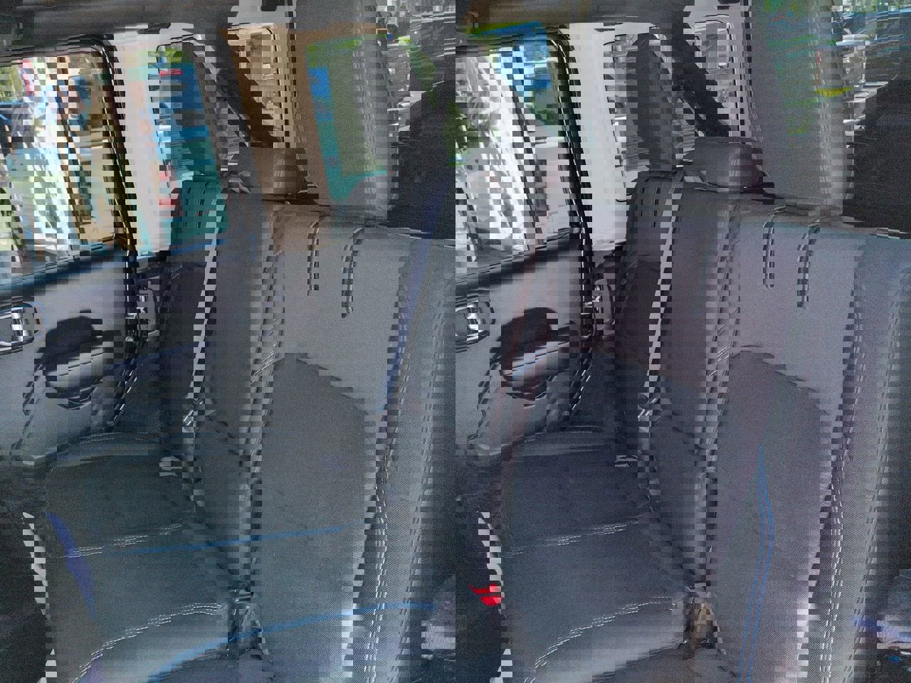 Used 2022 Jeep Wrangler Unlimited Rubicon 4xe w/ Cold Weather Group image 13