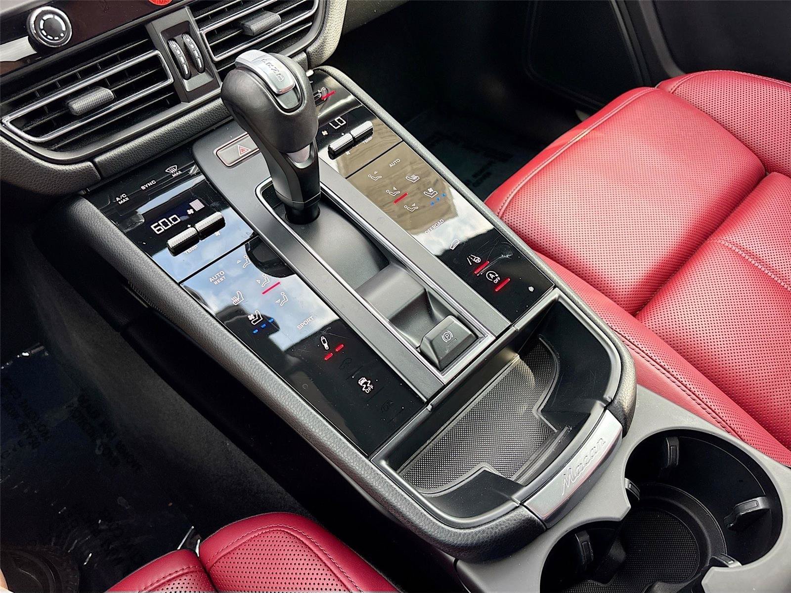 Used 2023 Porsche Macan S AWD/4WD image 20