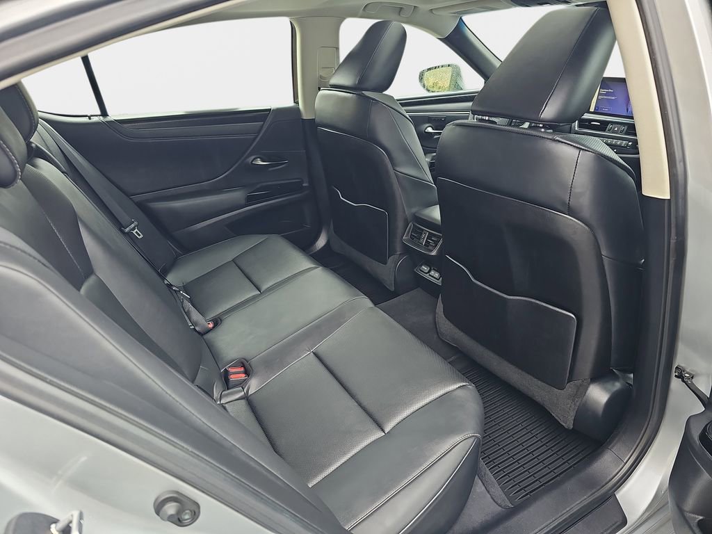 Certified 2023 Lexus ES 250 w/ Premium Package AWD/4WD image 14