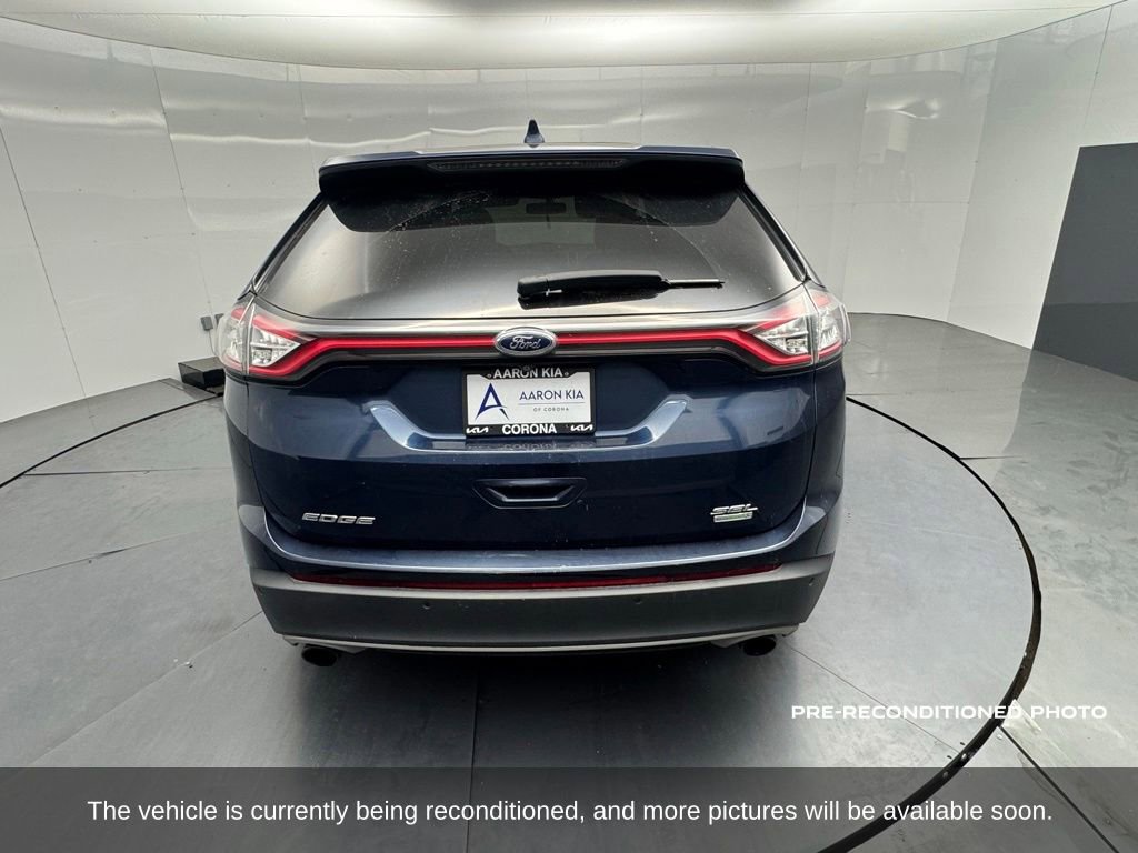 Used 2017 Ford Edge SEL w/ Equipment Group 201A FWD image 4