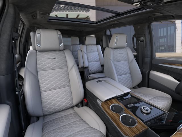 New 2026 Cadillac Escalade Platinum Sport w/ LPO, ONYX Package AWD/4WD image 16