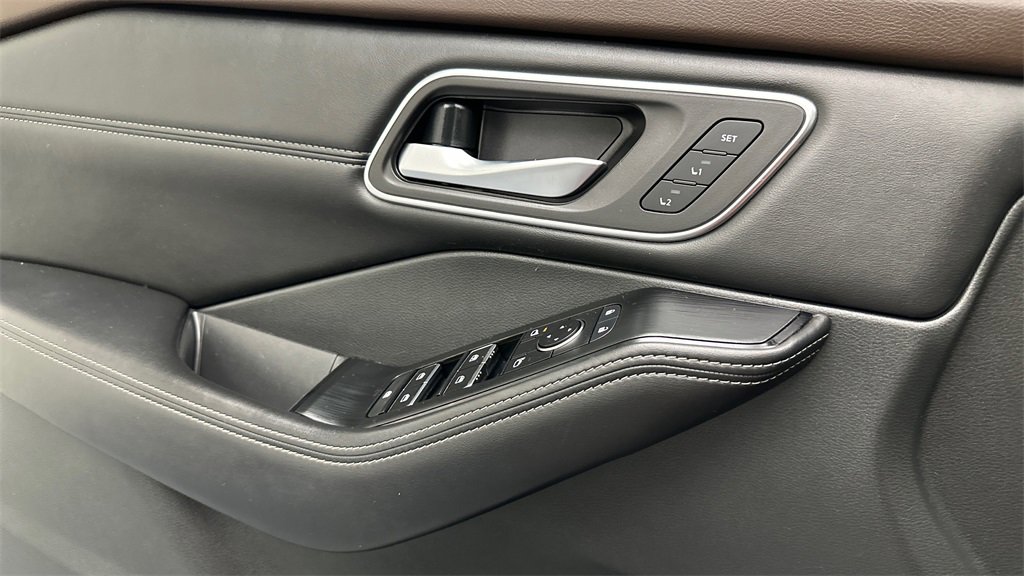 Certified 2021 Nissan Rogue SL image 19