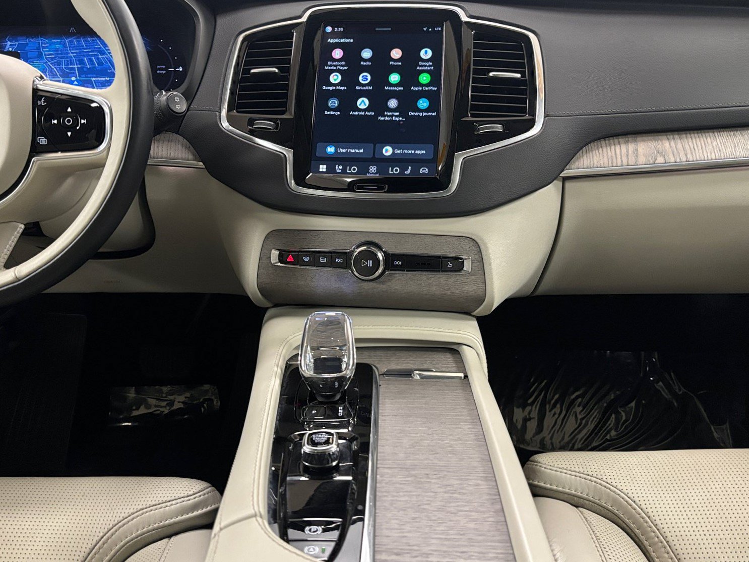 Used 2023 Volvo XC90 T8 Ultimate w/ Protection Package Premier AWD/4WD image 15
