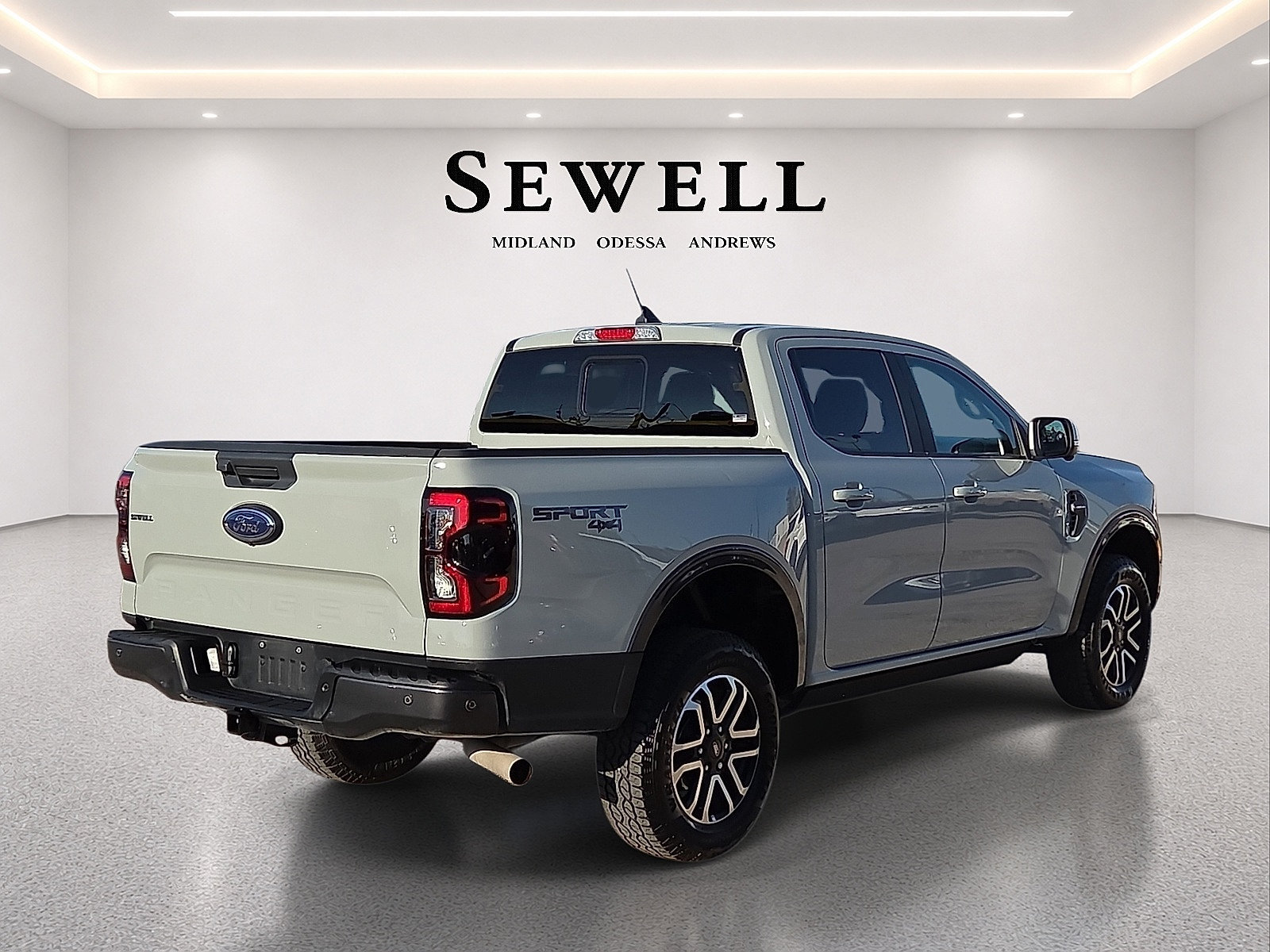 Used 2024 Ford Ranger Lariat w/ Advanced Towing Package AWD/4WD image 4