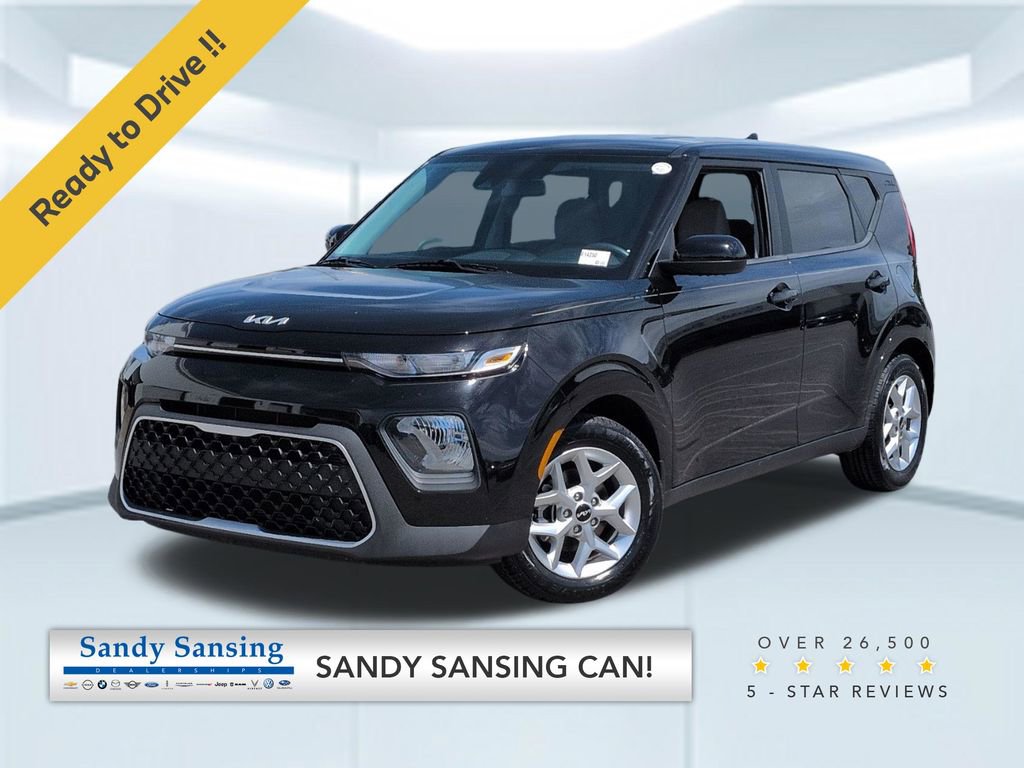 Used 2022 Kia Soul LX w/ Technology Package image 1