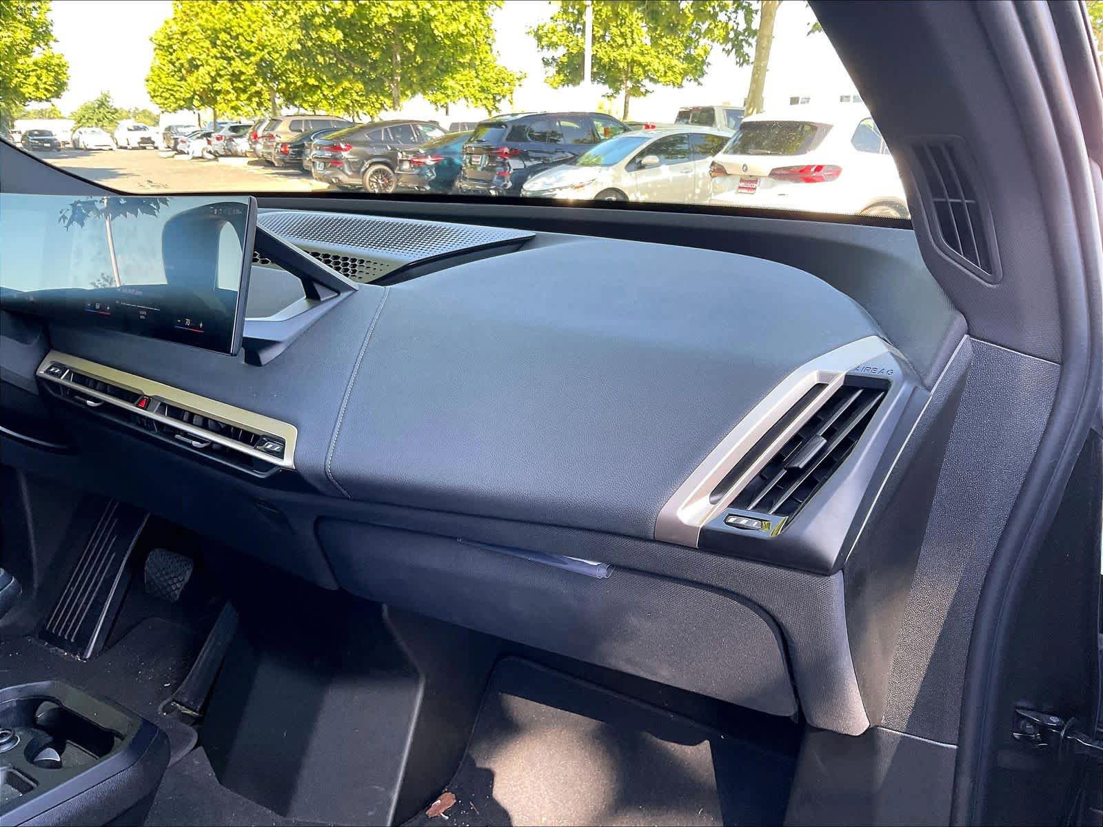 Certified 2023 BMW iX xDrive50 w/ Sport Package AWD/4WD image 16