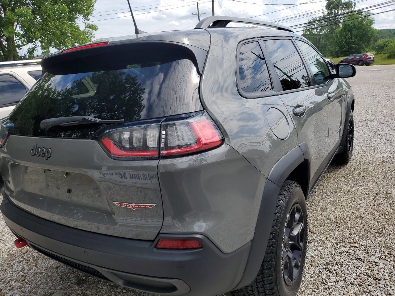 Used 2019 Jeep Cherokee Trailhawk w/ Cold Weather Group image 6