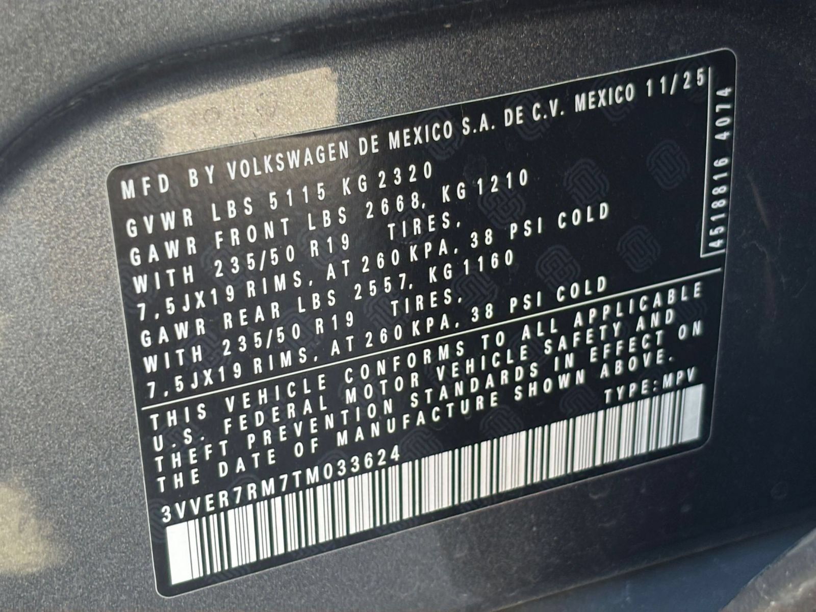 Used 2026 Volkswagen Tiguan SE AWD/4WD image 29