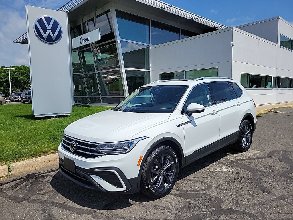 Certified 2022 Volkswagen Tiguan SE