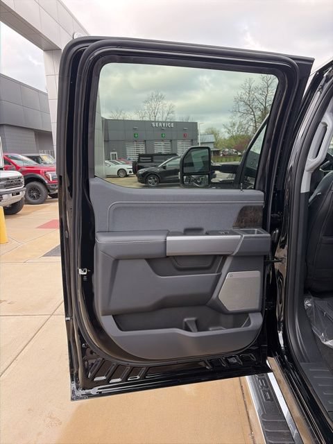 New 2026 Ford F350 Lariat w/ Lariat Premium Package AWD/4WD image 29