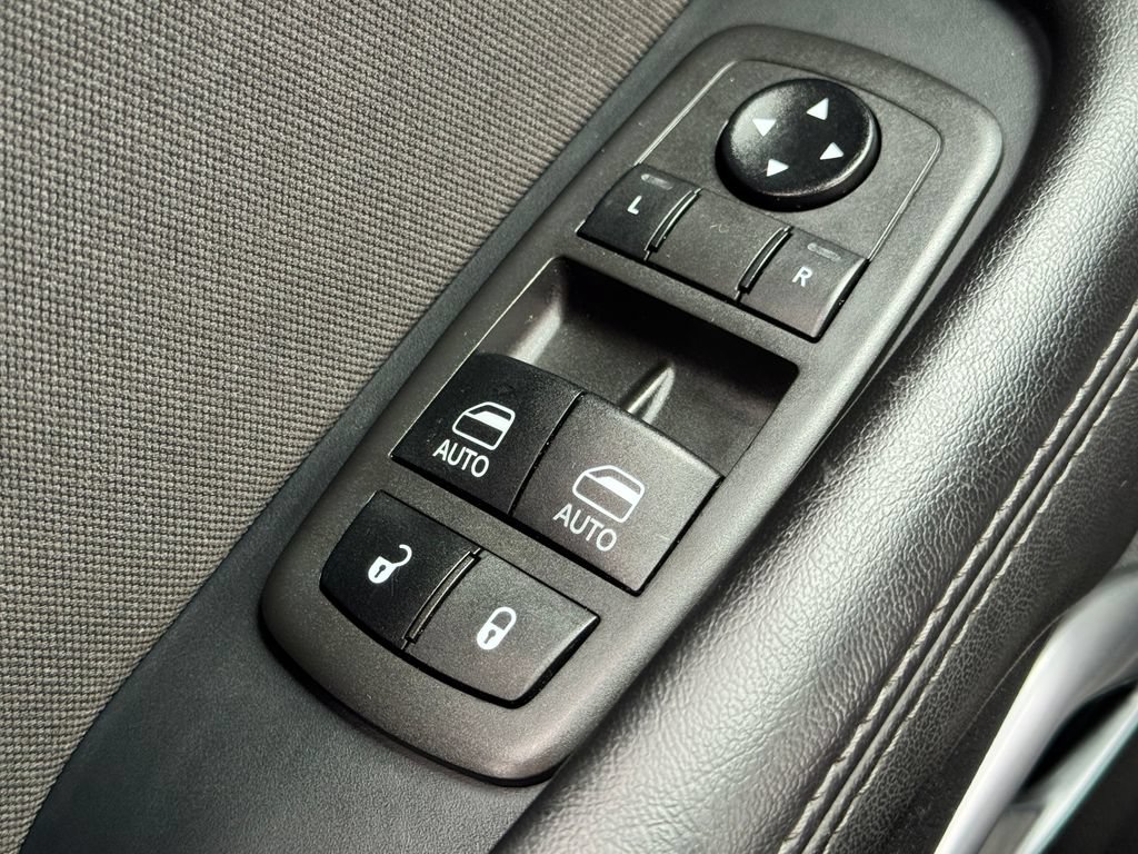 Used 2021 Dodge Challenger R/T Scat Pack RWD image 29