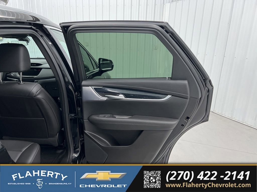 Used 2025 Cadillac XT5 Premium Luxury w/ LPO, Floor Liner Package AWD/4WD image 12