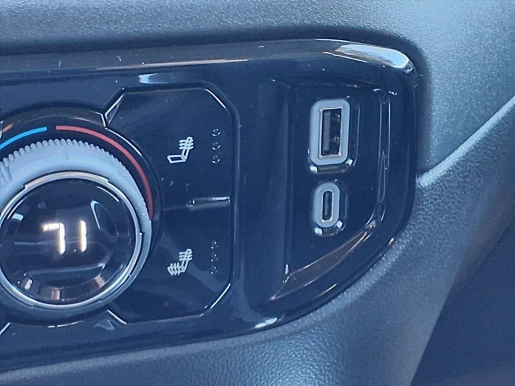 New 2026 Chevrolet Silverado 3500 LT w/ Texas Edition image 18