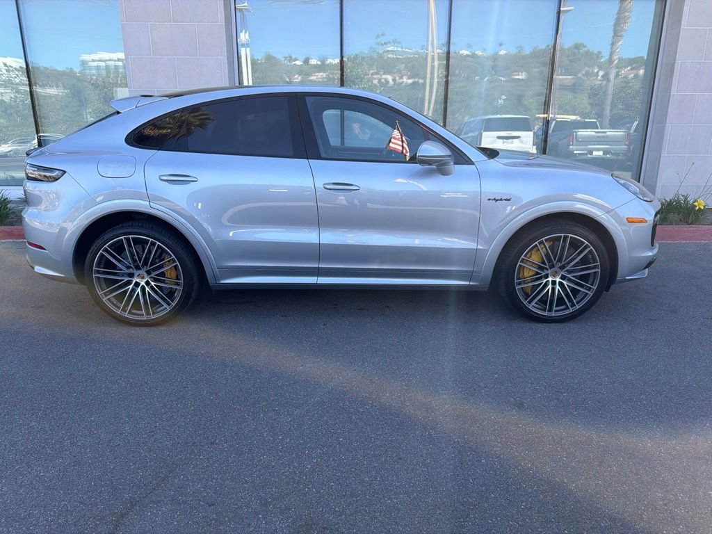Used 2020 Porsche Cayenne Turbo S AWD/4WD image 10