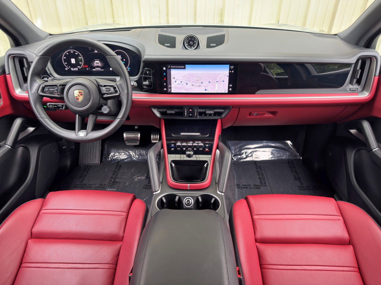 Used 2025 Porsche Cayenne S AWD/4WD image 13