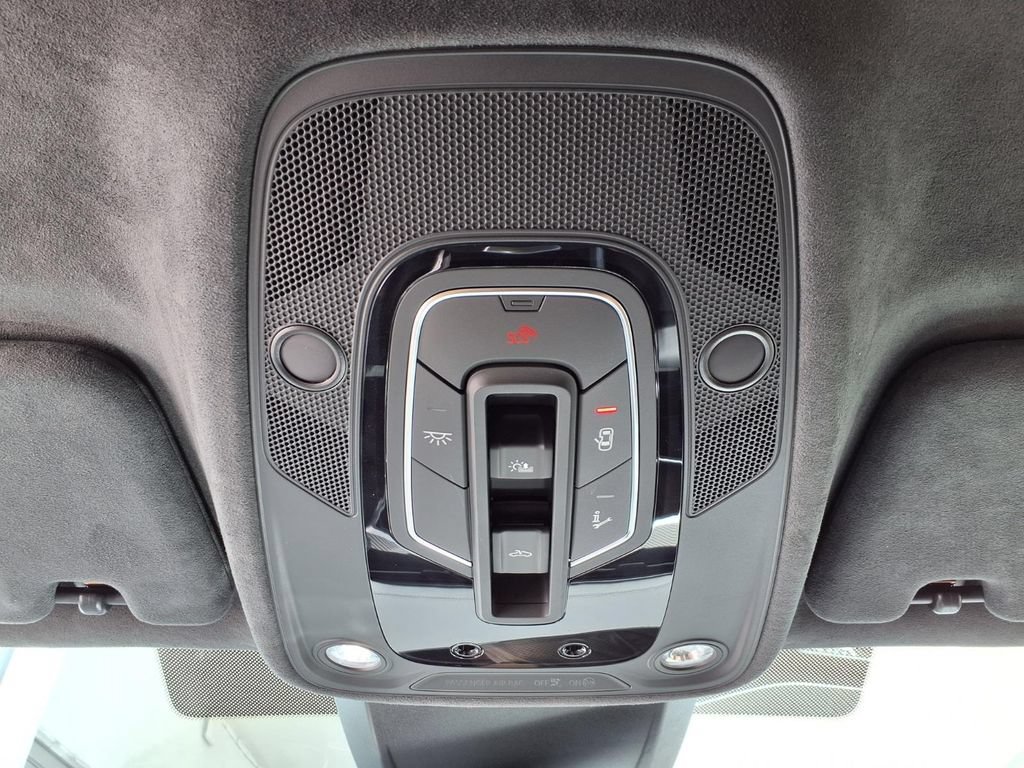 Used 2026 Audi RS 6 performance AWD/4WD image 11