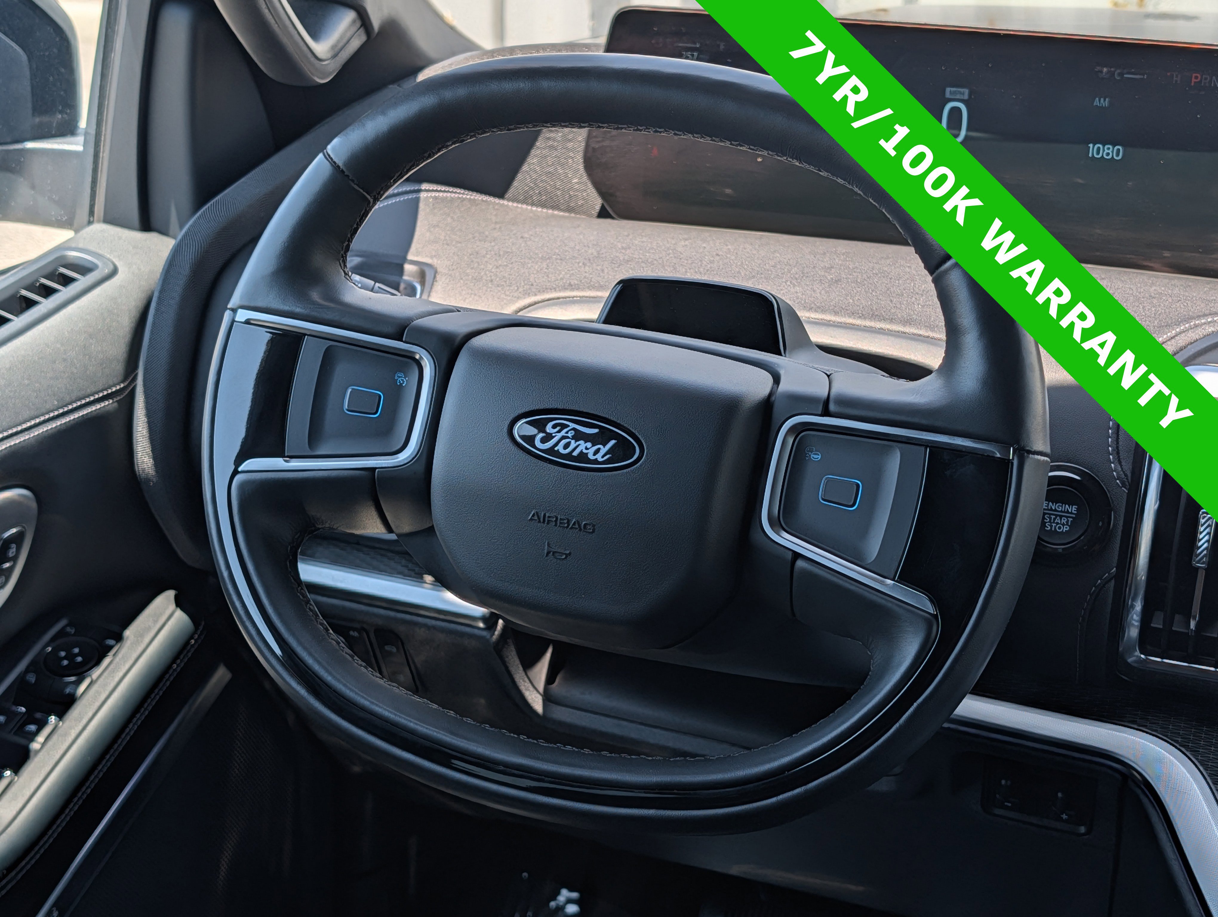 Used 2025 Ford Expedition Max Platinum w/ Stealth Appearance Package AWD/4WD image 20
