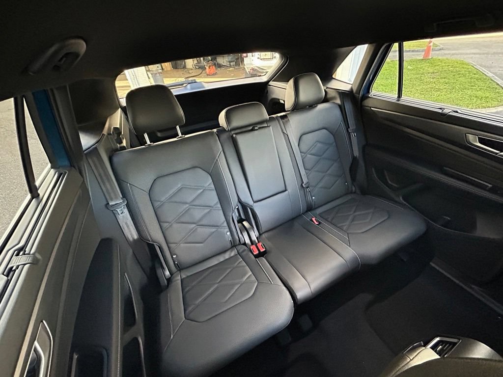 Used 2026 Volkswagen Atlas Cross Sport SE FWD image 27