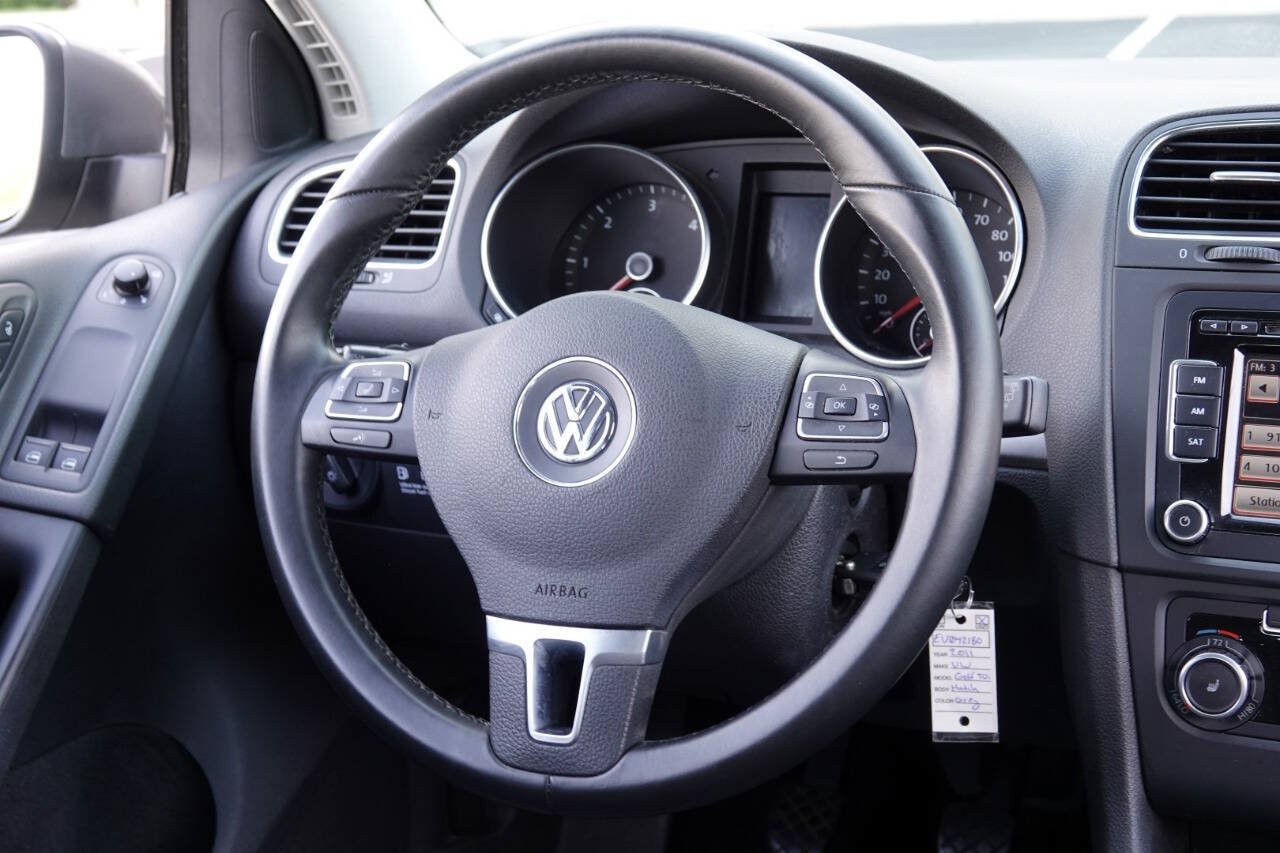 Used 2011 Volkswagen Golf TDI FWD image 80
