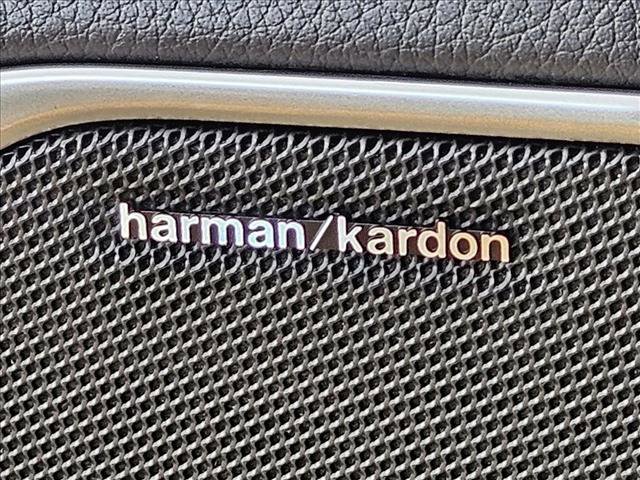 Used 2013 Mercedes-Benz SL 550 image 16