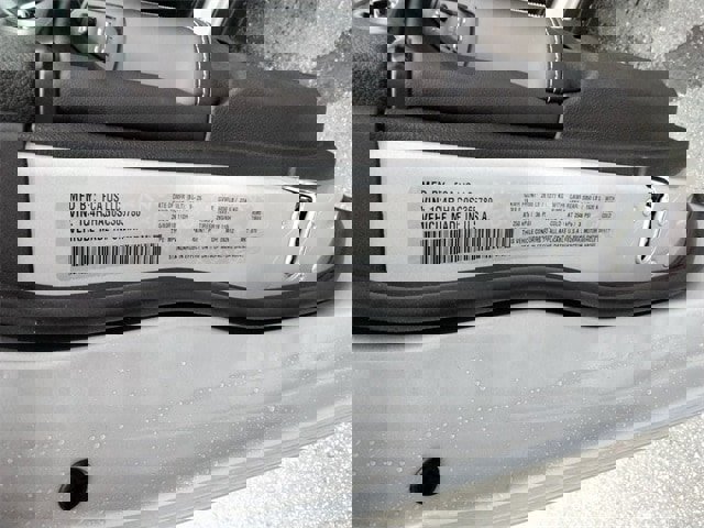 New 2025 Jeep Grand Cherokee Altitude image 14