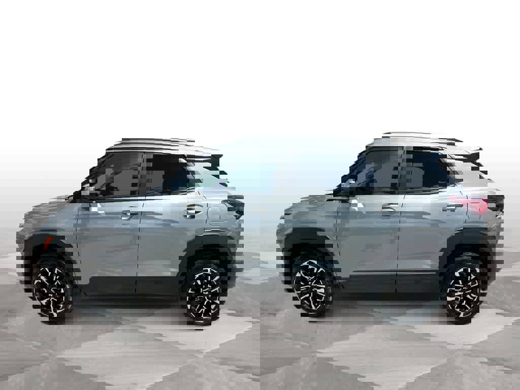 Used 2025 Chevrolet TrailBlazer LT w/ Convenience Package image 5