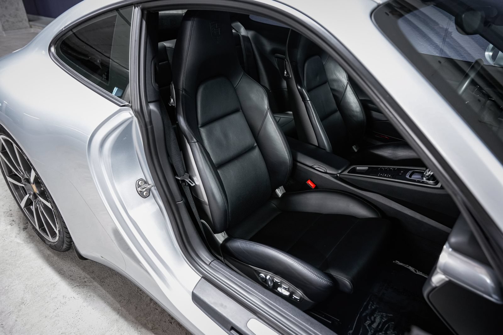 Used 2016 Porsche 911 Carrera S RWD image 27