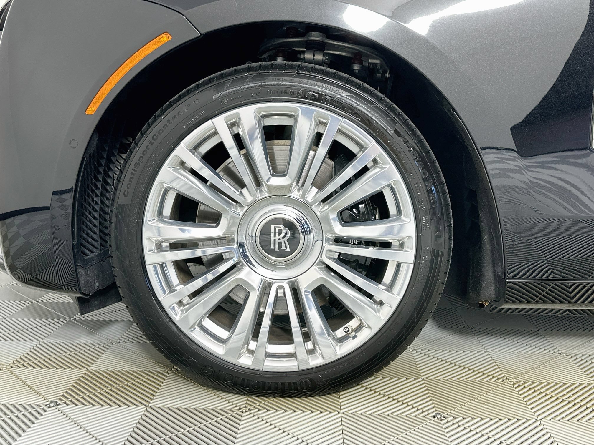 Certified 2022 Rolls-Royce Ghost AWD/4WD image 10