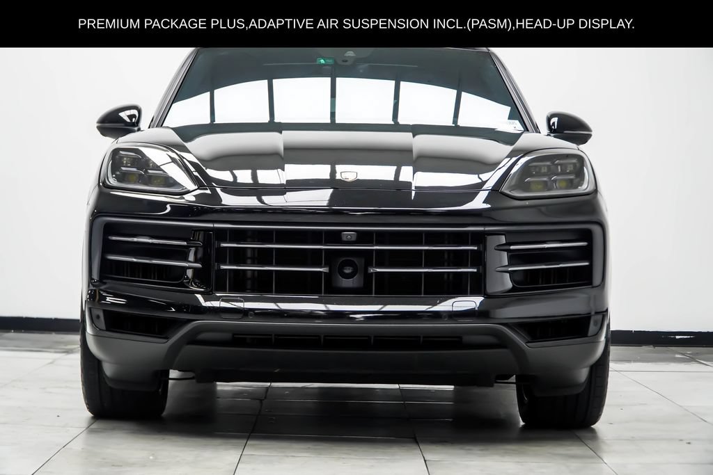 Used 2024 Porsche Cayenne AWD/4WD image 8