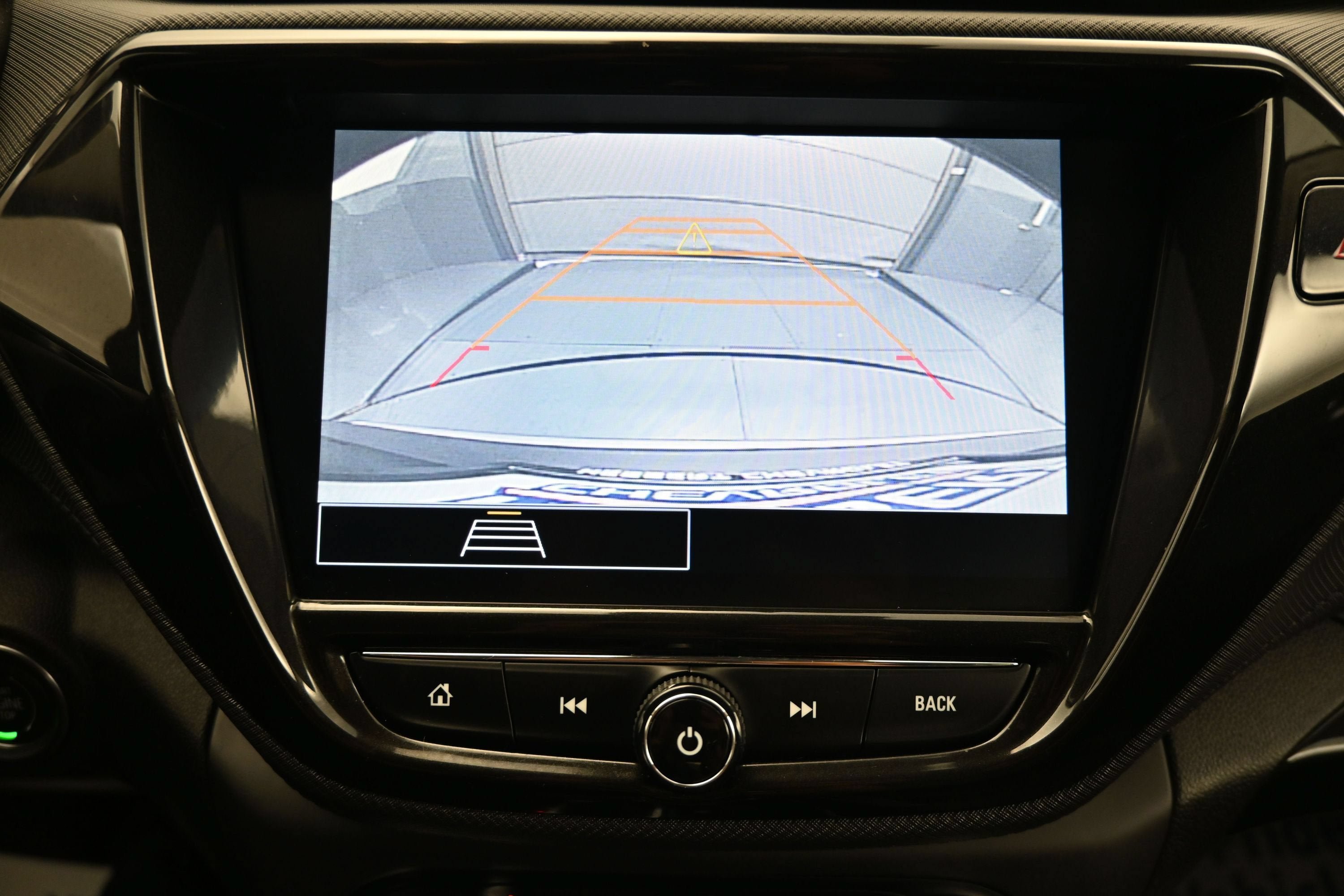 Used 2021 Chevrolet TrailBlazer LT w/ Premium Seating Package AWD/4WD image 18