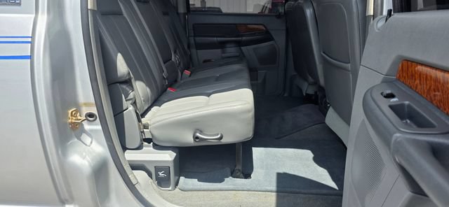 Used 2006 Dodge Ram 3500 Truck Laramie w/ Protection Group AWD/4WD image 13