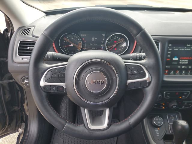 Used 2018 Jeep Compass Trailhawk w/ Navigation Group AWD/4WD image 37