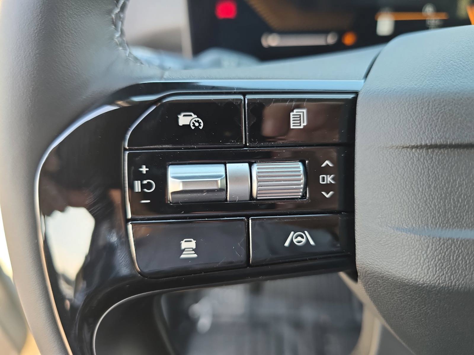 New 2026 Kia Sorento EX w/ EX Premium Package FWD image 19