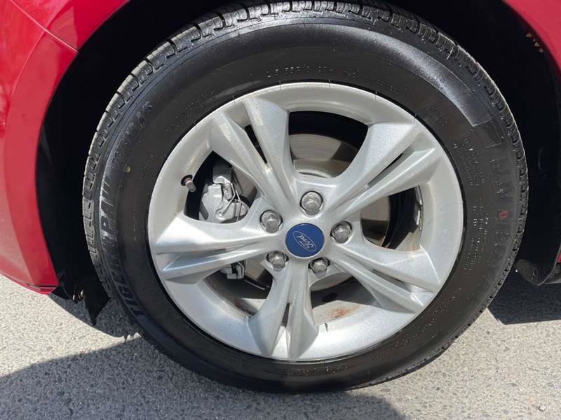 Used 2014 Ford Focus SE image 98