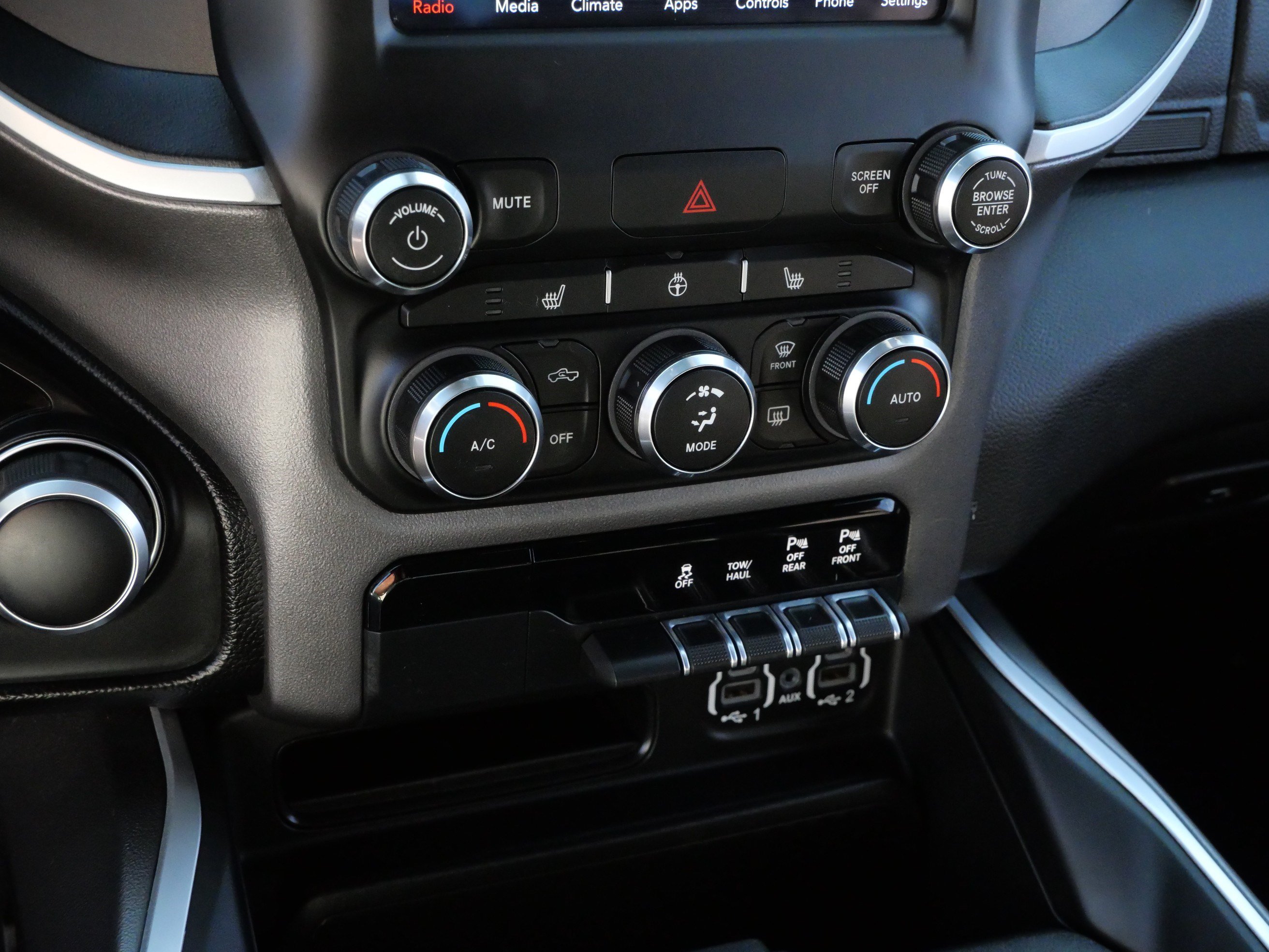 Used 2021 RAM 1500 Big Horn AWD/4WD image 23