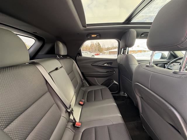 Used 2023 Chevrolet TrailBlazer RS w/ Sun and Liftgate Package image 20