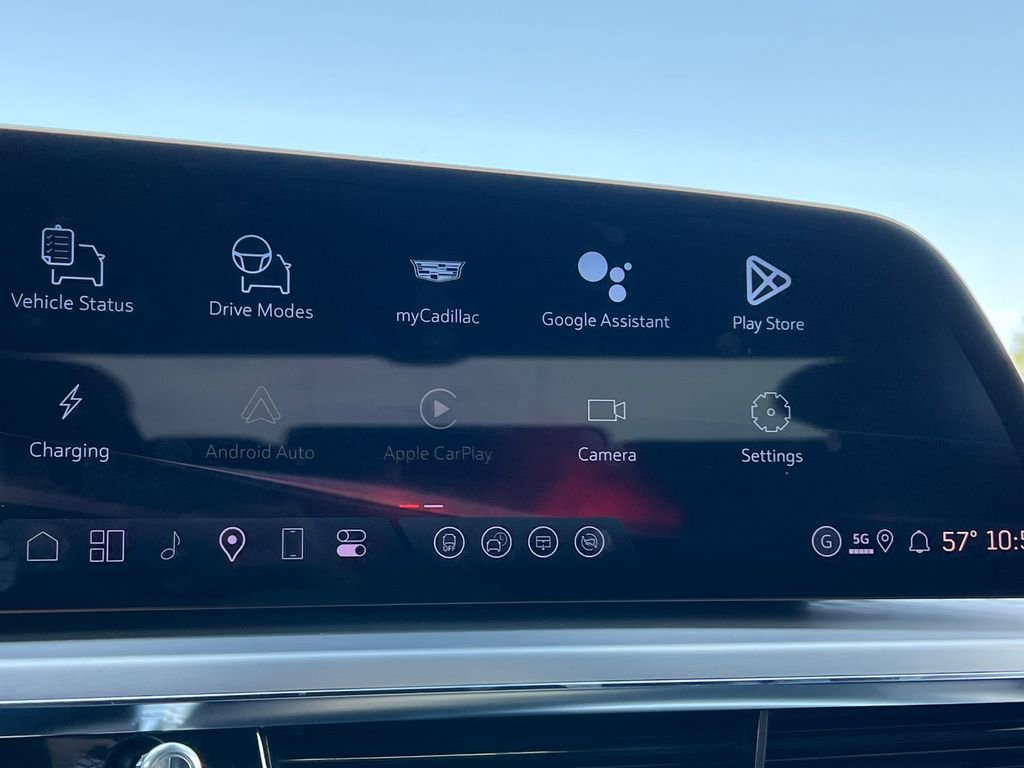 New 2026 Cadillac Lyriq V AWD/4WD image 23