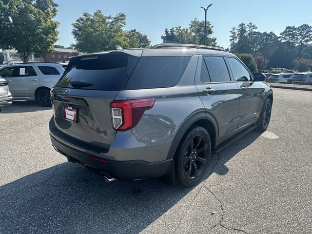 Used 2024 Ford Explorer ST-Line w/ Class IV Trailer Tow Package RWD image 5