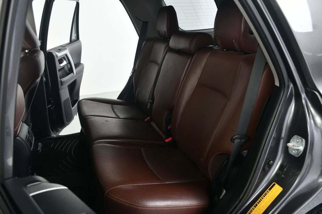 Used 2015 Toyota 4Runner Limited AWD/4WD image 34