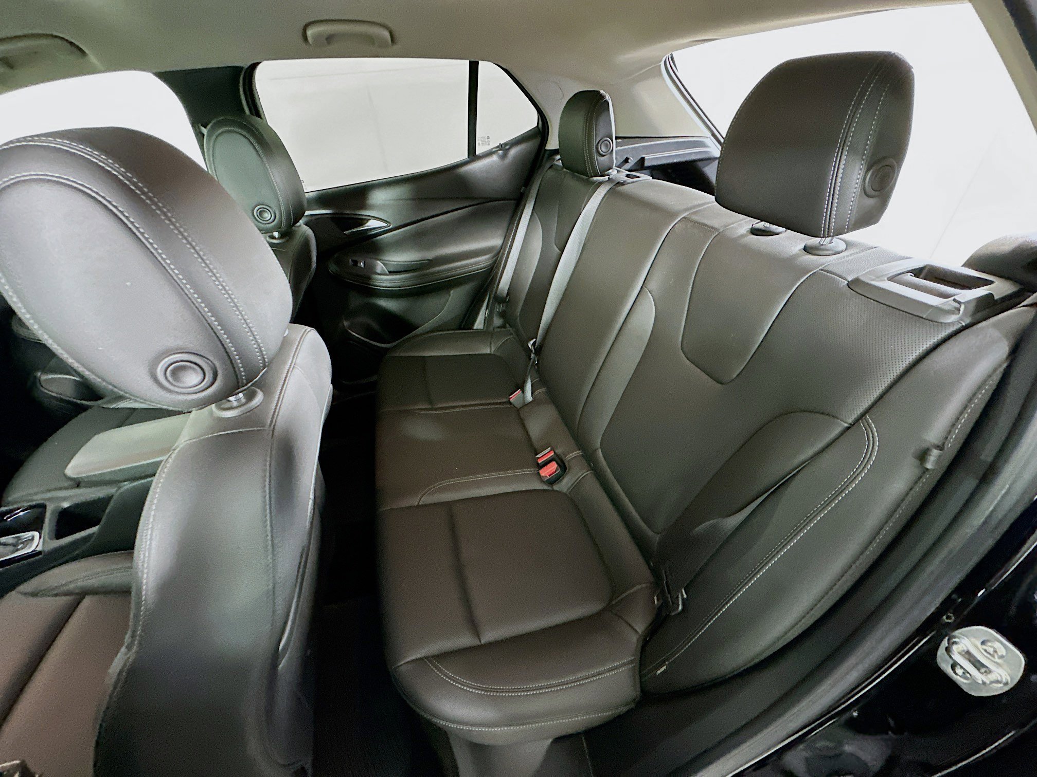 Used 2024 Buick Encore GX Sport Touring image 25