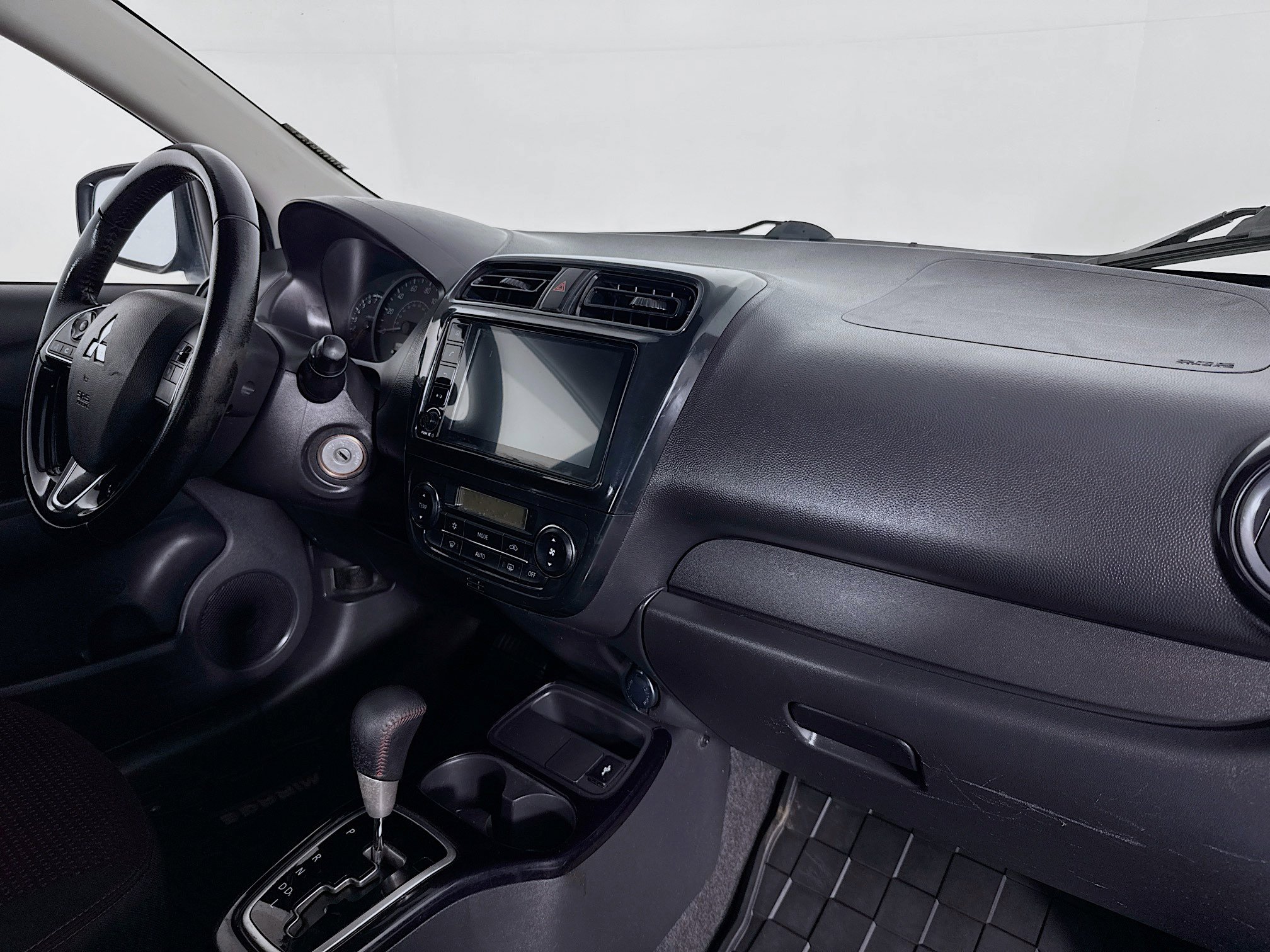 Used 2023 Mitsubishi Mirage Black Edition FWD image 28
