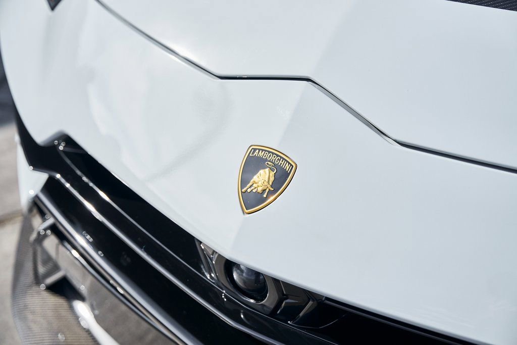 Used 2024 Lamborghini Urus Performante image 8