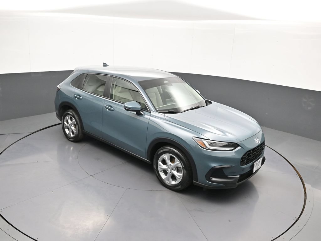 Certified 2025 Honda HR-V LX image 34