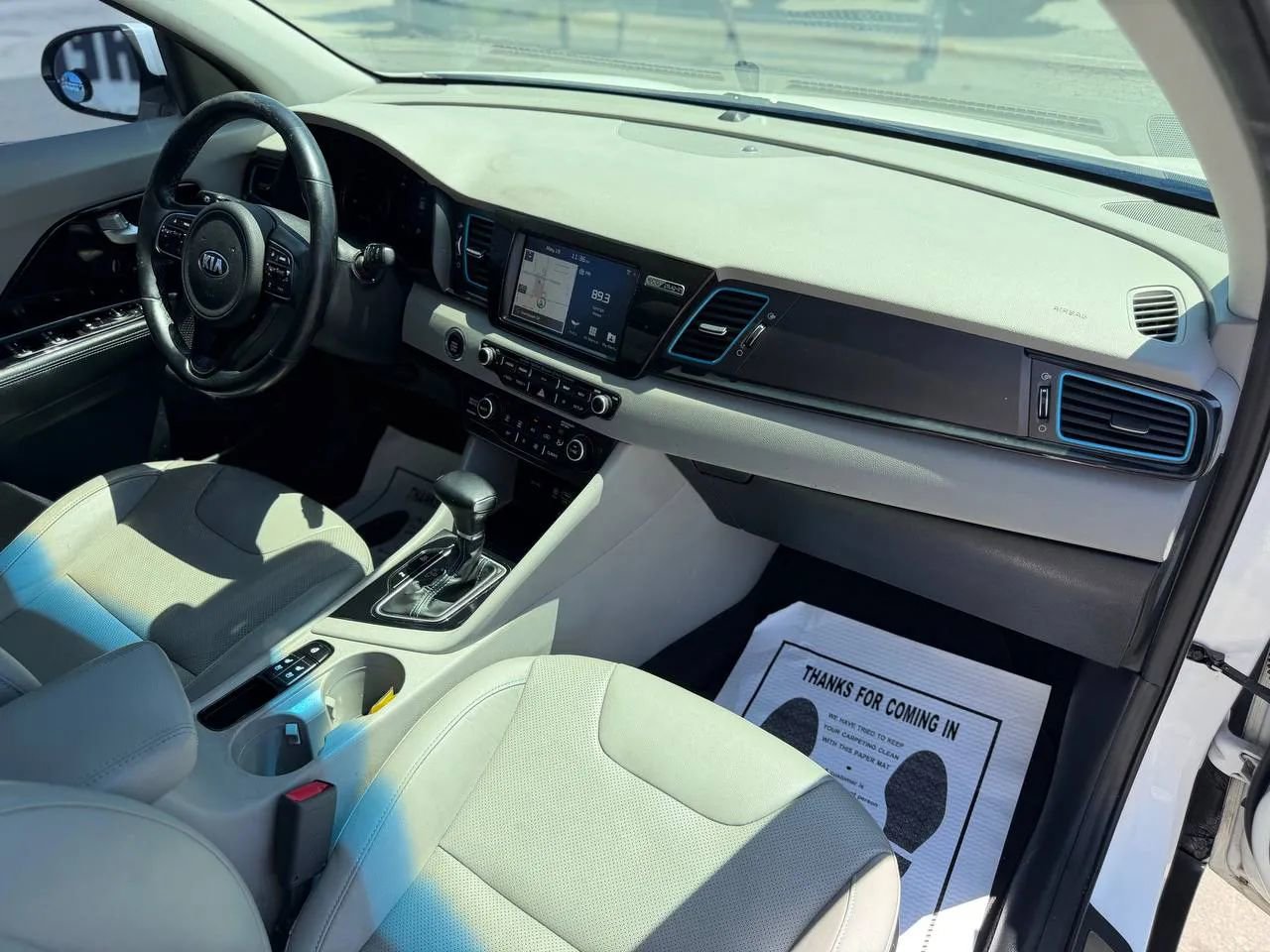 Used 2019 Kia Niro EX Premium w/ Sunroof Package FWD image 40