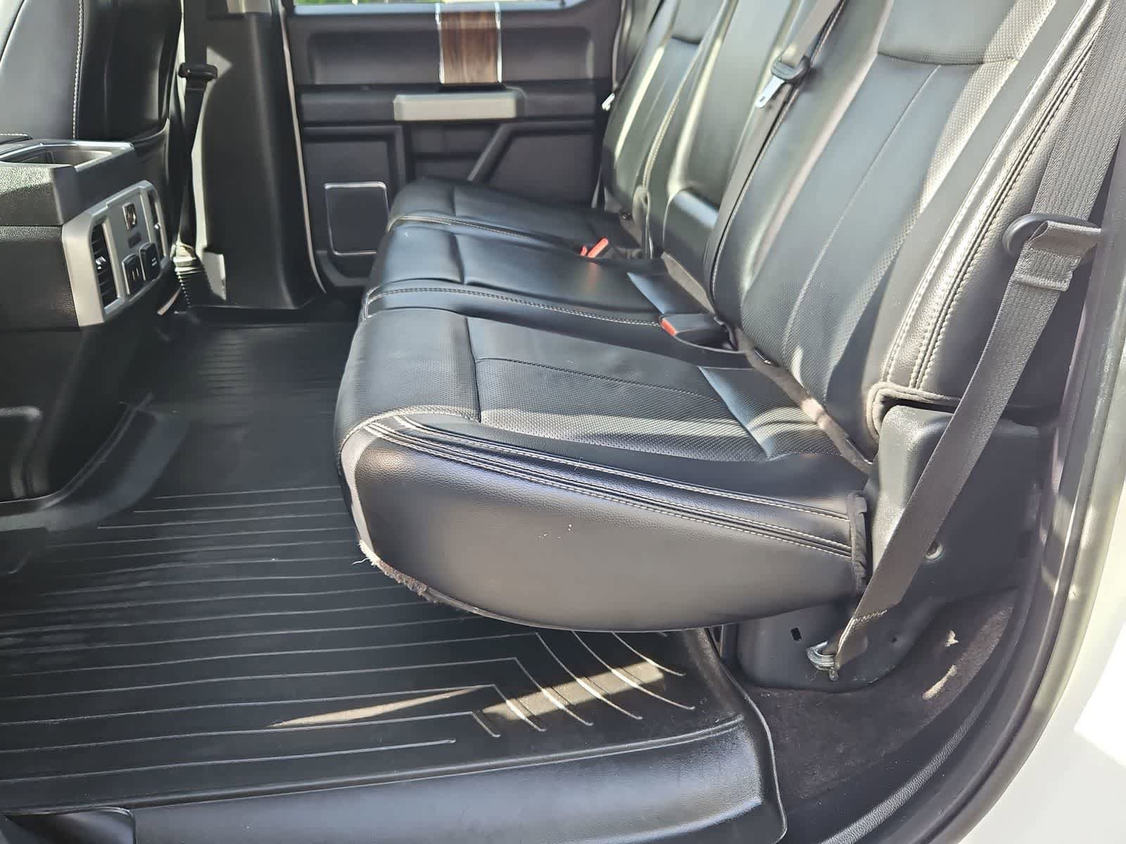 Used 2018 Ford F150 Lariat w/ Equipment Group 502A Luxury AWD/4WD image 20